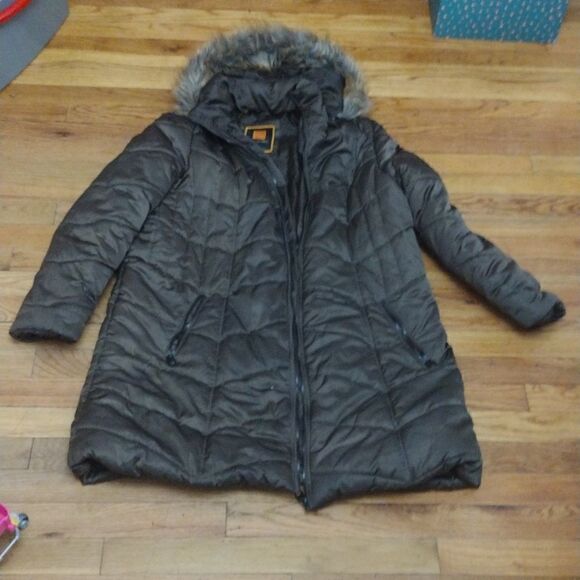 Lady Von Hart Women's Brown Puffer Coat sz 1X - Picture 4 of 5